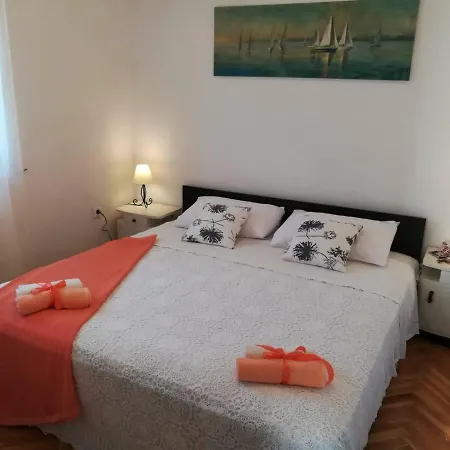 Apartment Vikendica Tonsa